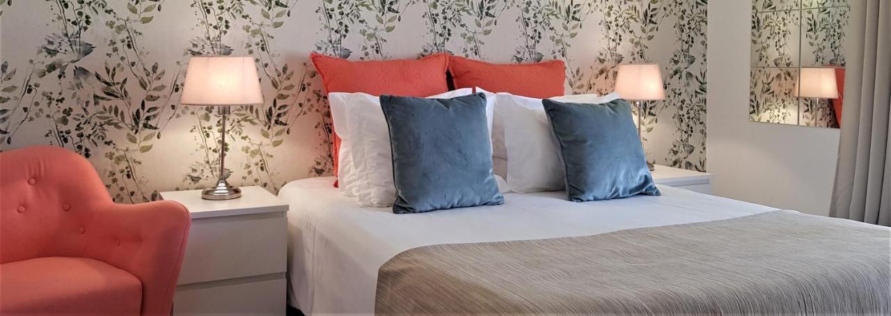 Quinta Nova Vale Del Rey Bed & Breakfast Карвоейро Екстериор снимка