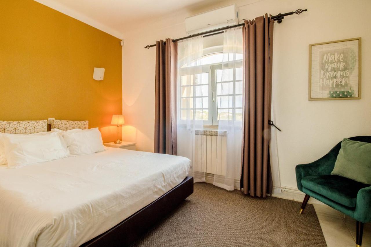 Quinta Nova Vale Del Rey Bed & Breakfast Карвоейро Екстериор снимка