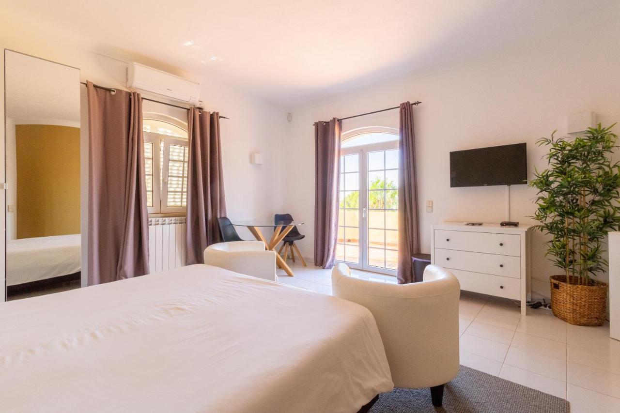 Quinta Nova Vale Del Rey Bed & Breakfast Карвоейро Екстериор снимка