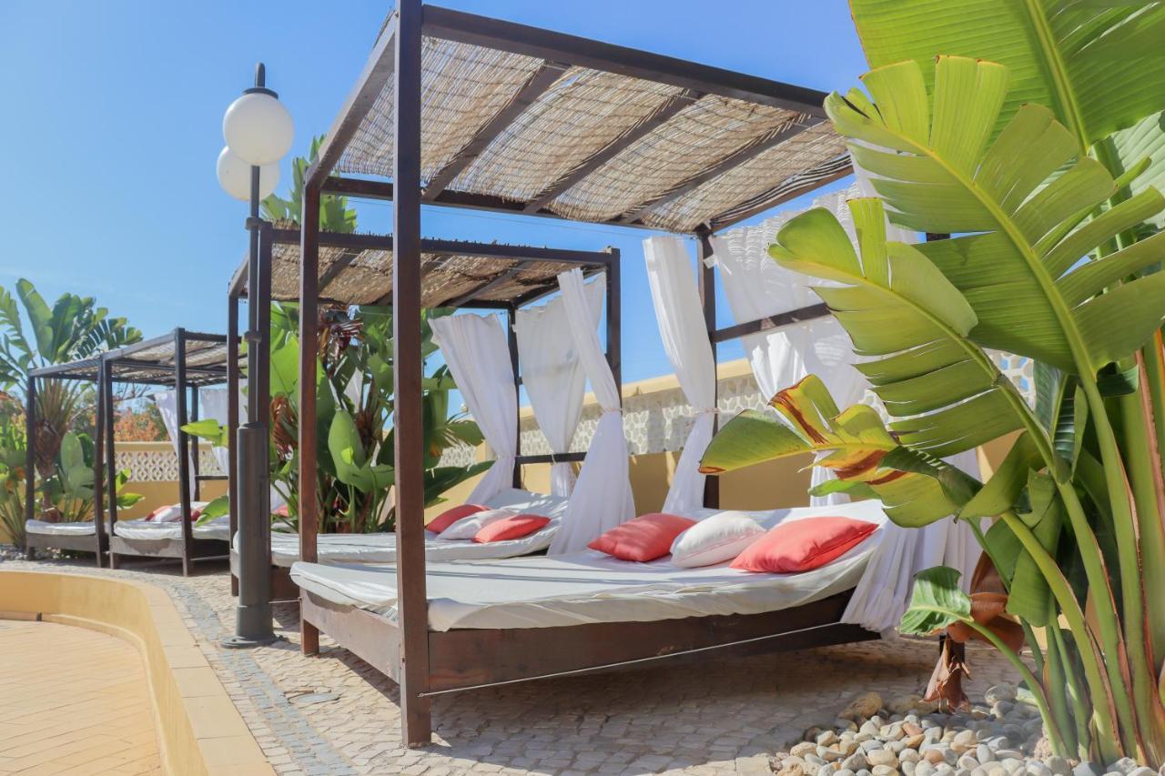 Quinta Nova Vale Del Rey Bed & Breakfast Карвоейро Екстериор снимка