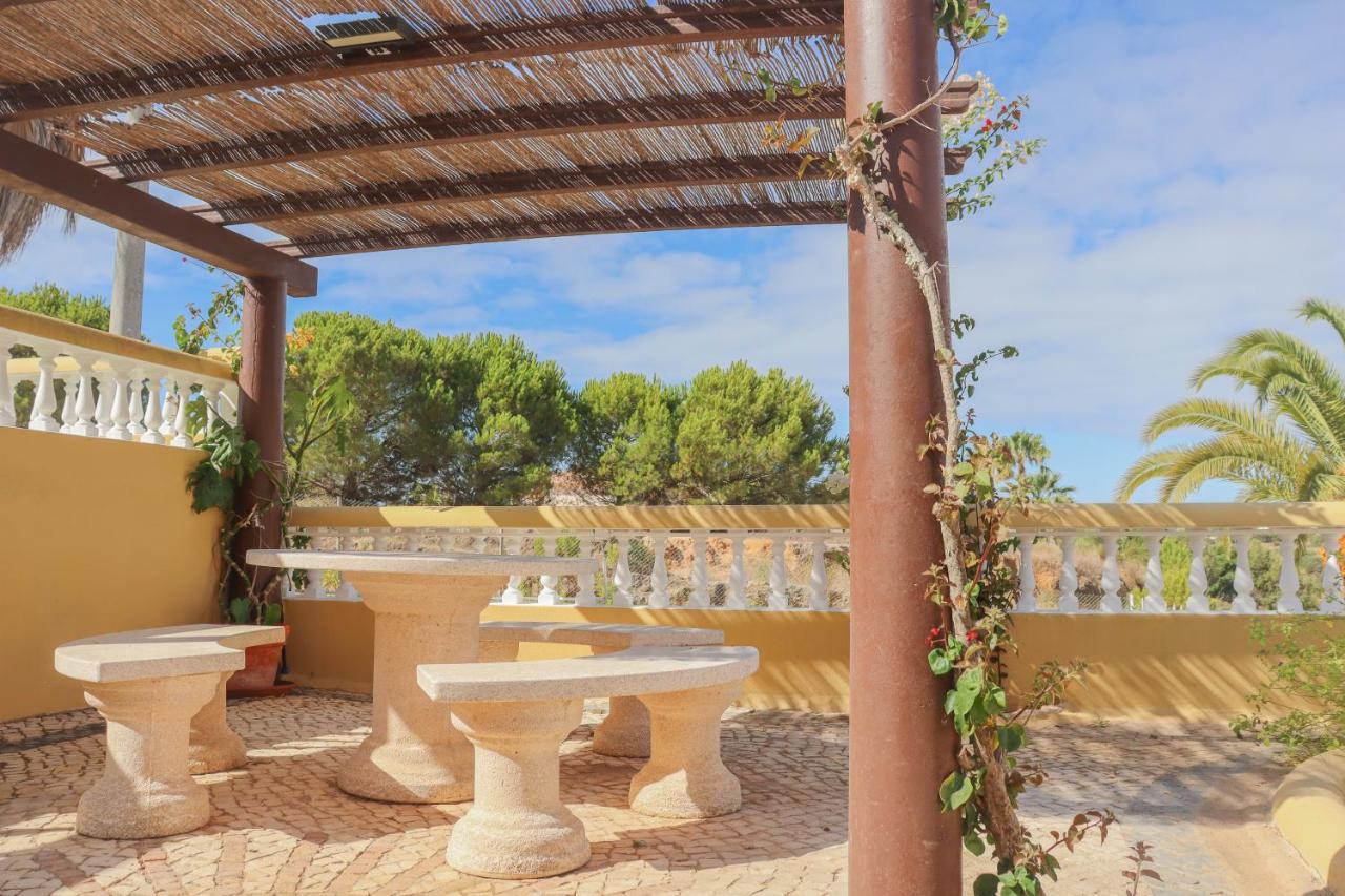 Quinta Nova Vale Del Rey Bed & Breakfast Карвоейро Екстериор снимка