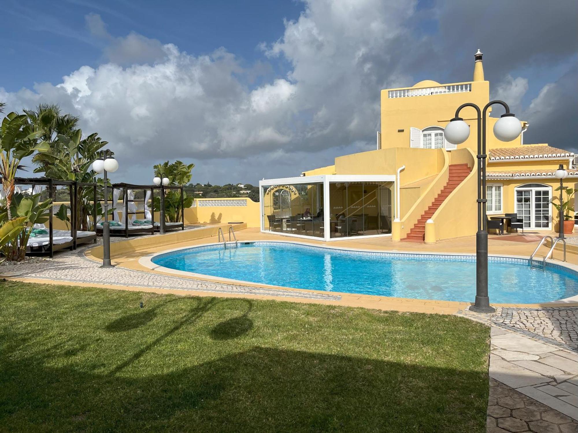 Quinta Nova Vale Del Rey Bed & Breakfast Карвоейро Екстериор снимка