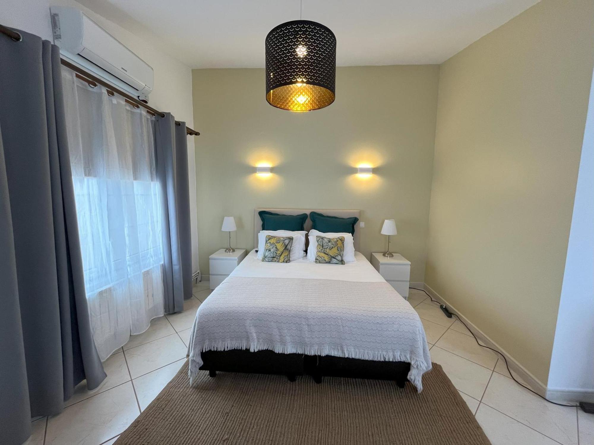 Quinta Nova Vale Del Rey Bed & Breakfast Карвоейро Екстериор снимка